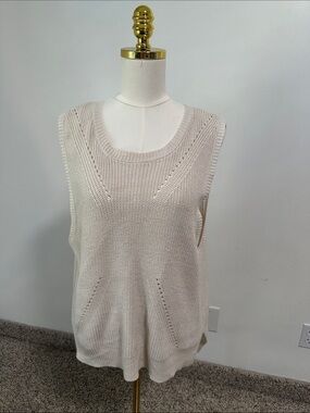 🧁 DIP Lightweight Sweater Vest